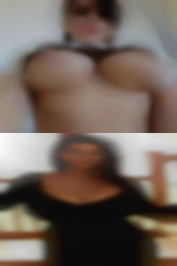 Mature horny couple looking for women's sexy horny women!
